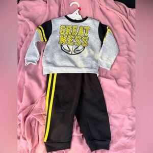 Kids 'Greatness' Gray & Black Matching Set with Yellow Accents